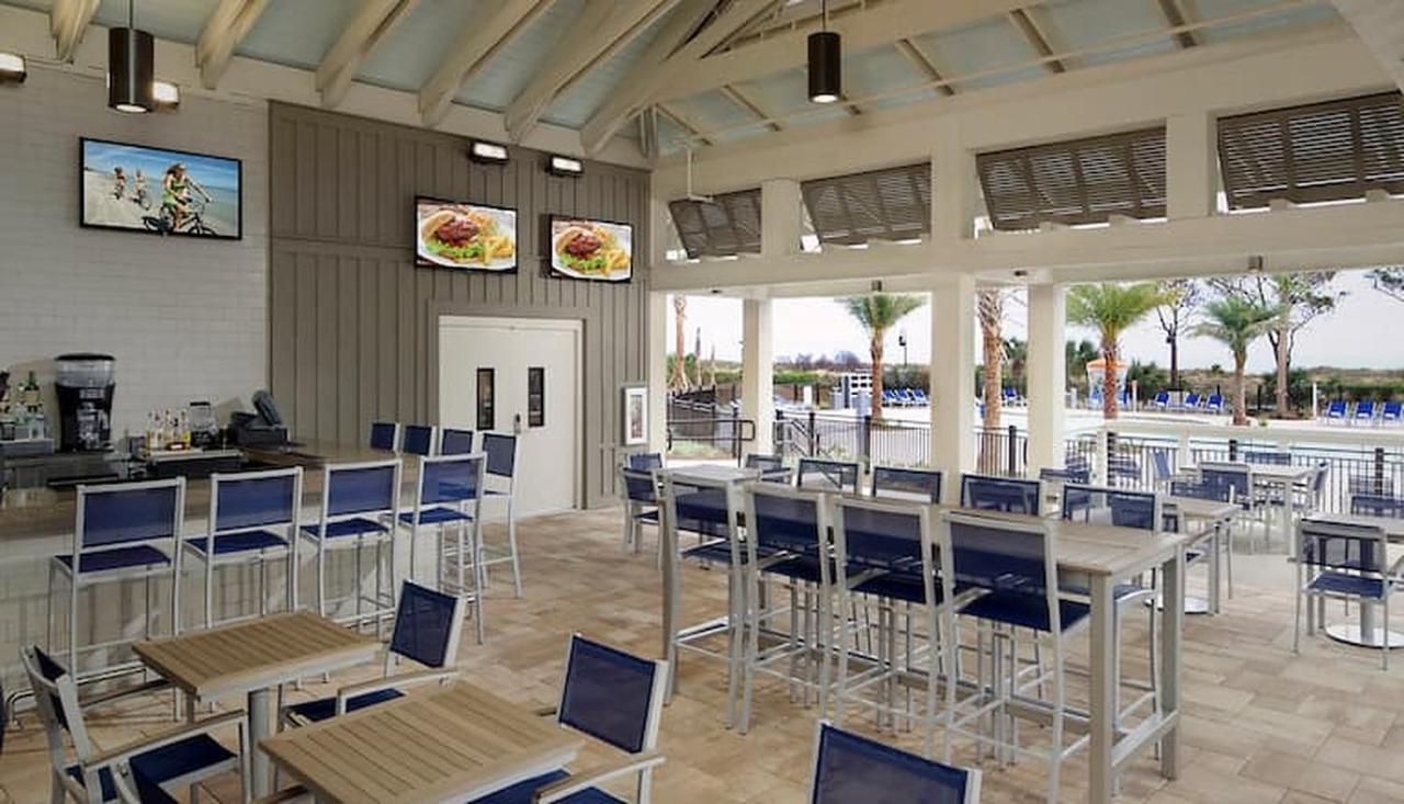 Stunning Views!!-oceanfront Villa-heated Pool-private Balcony-tiki Bar-walk To Coligny Plaza Apartamento *